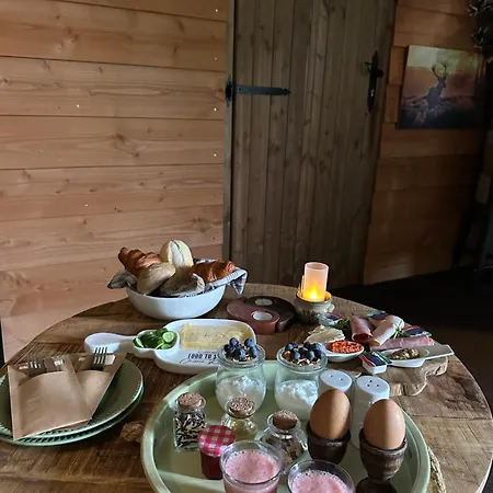 Bed & Breakfast En Wellness De Waalhoeve Angerlo